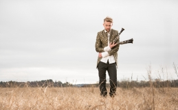 Emil Jonason soloist with Die Düsseldorfer Symphoniker