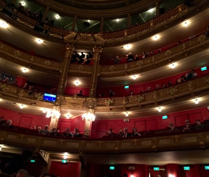 Givande besök på Gents opera